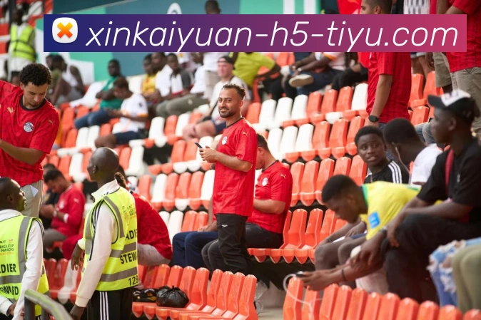 弗拉格分享与兄长共聚时光感受篮球带来的快乐与团结