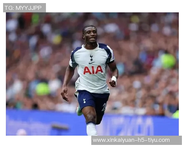 库杜斯本赛季运动战助攻已达四次领跑英超小心枪手防线