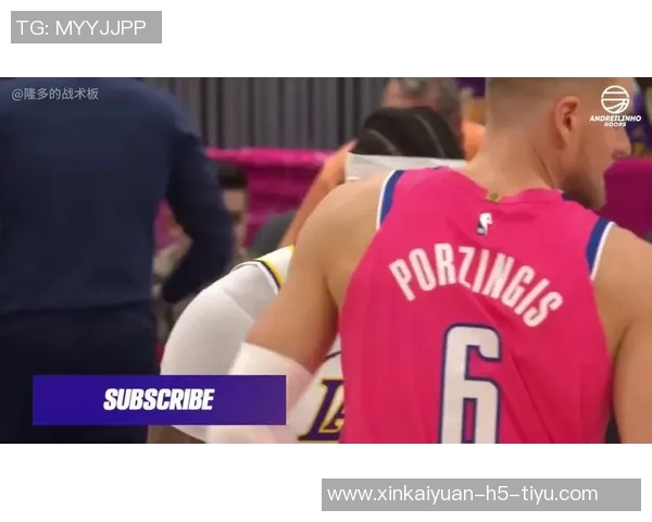 浓眉半场表现抢眼高效得分15分7篮板还命中一记三分球